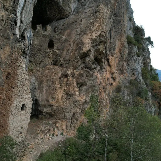Visite guidée du site médiéval Spoulgas de Bouan