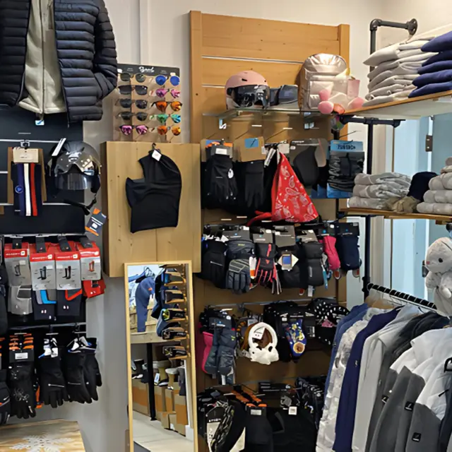 Snow Access_Isola 2000