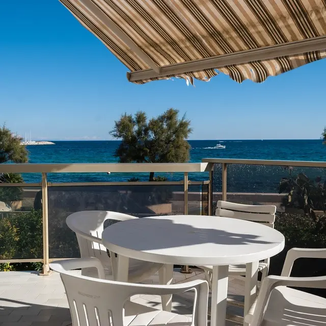 location limonier florence lavandou (3)
