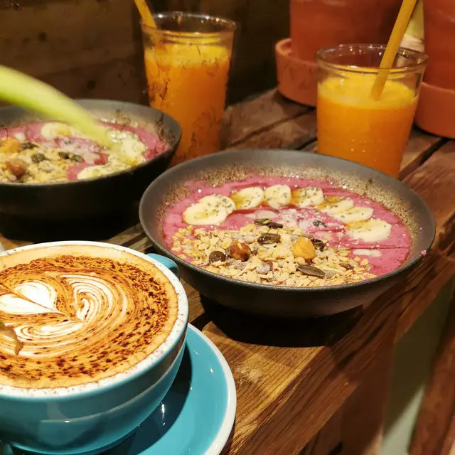 Wood Café