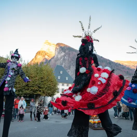 Parade / déambulation de monstres_Samoëns