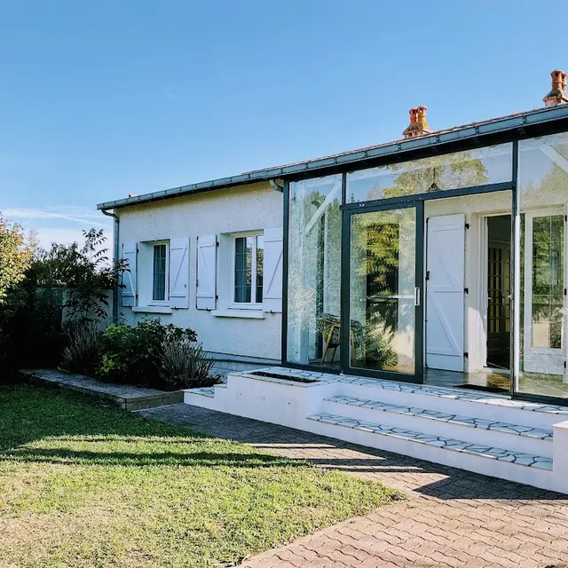 location Vernet