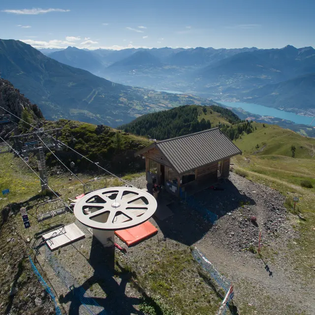 La cabane au sommet