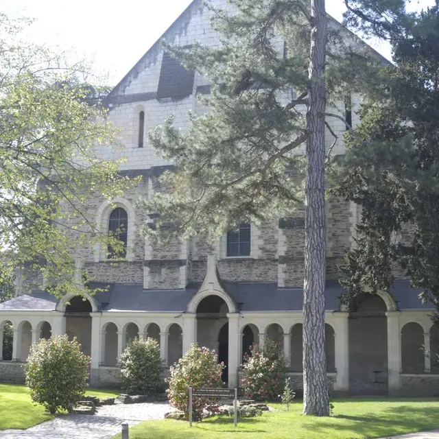 Musée Jean Lurçat et de la Tapisserie contemporaine - Façade extérieure