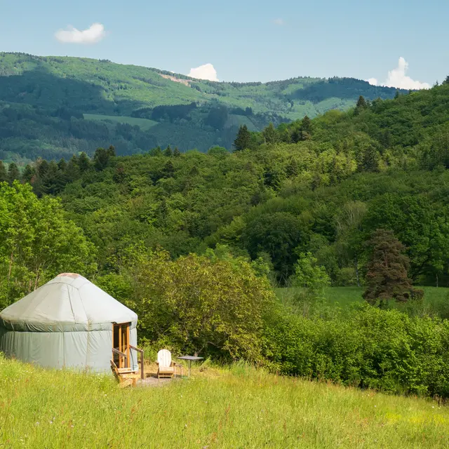yourte en Auvergne