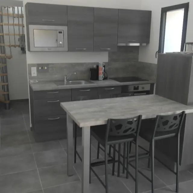 Location Le Lavandou/St-Clair - Pierre NOURRISSAT