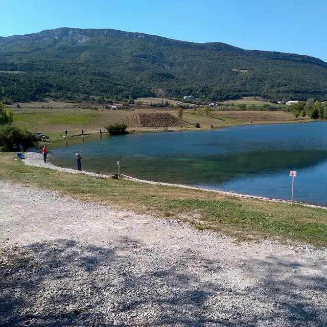 Pêche en réservoir