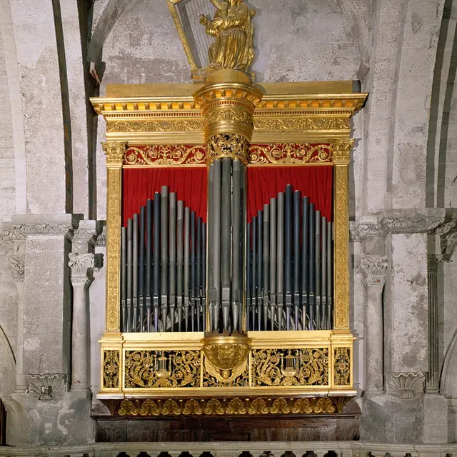 Orgue doré
