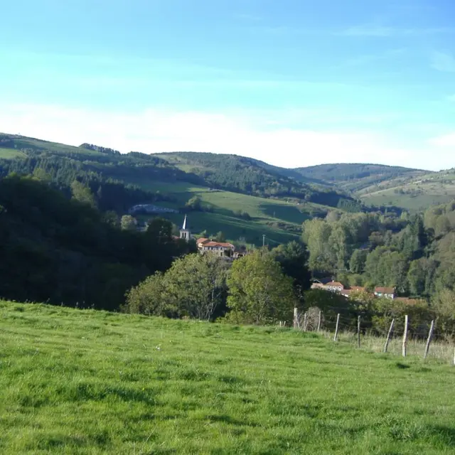 Vallée des Moulins, Cherier, vue aire de pique-nique La croix du Bouchet