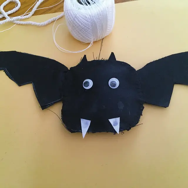 Suspension chauve souris