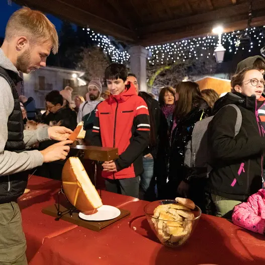 Dégustation de raclette_Samoëns