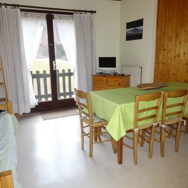 séjour Meublé GILBERT JEANSELME D St Léger les Mélèzes