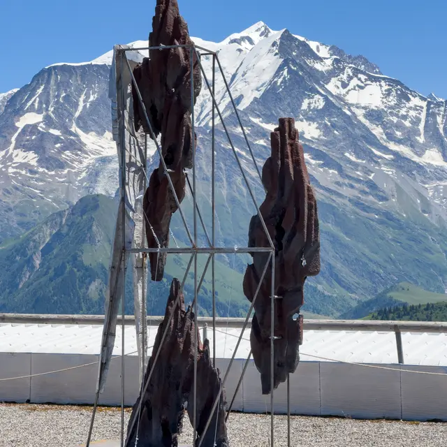 Sculpture de Panos Profitis - Biennale Artocène_Saint-Gervais-les-Bains
