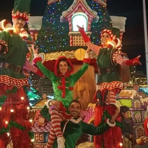 Noël à Vence 2025: Parade Arc-en-Ciel_Vence