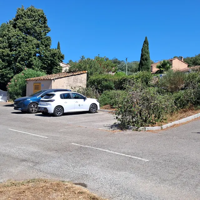 Parking Chemin de Maraveille_La Mole