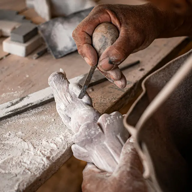 Atelier de sculpture sur pierre_La Toussuire