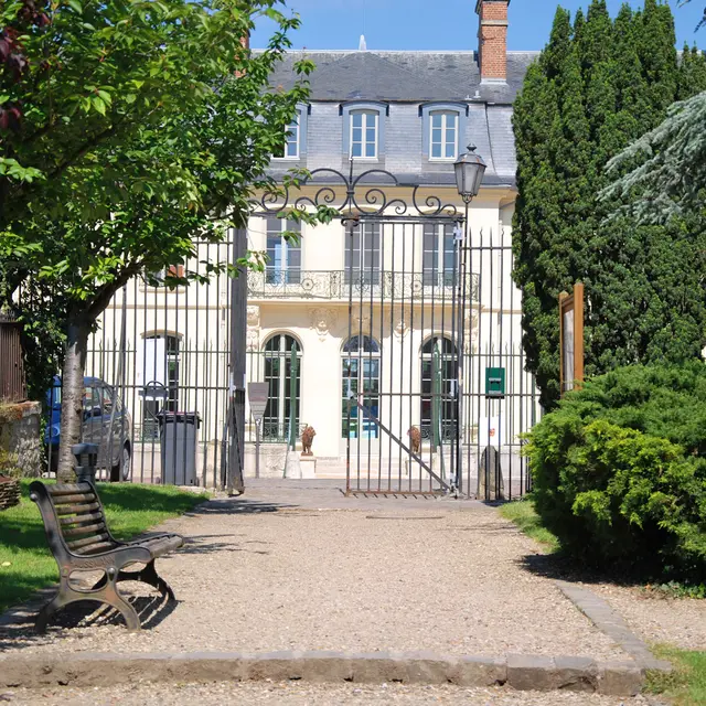 Château Chanorier, Croissy-sur-Seine