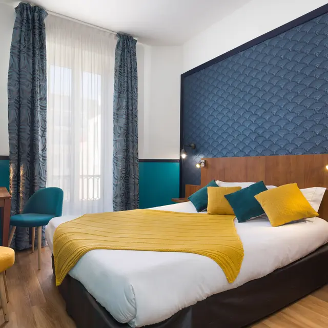 Hotel Crillon A-002.jpg