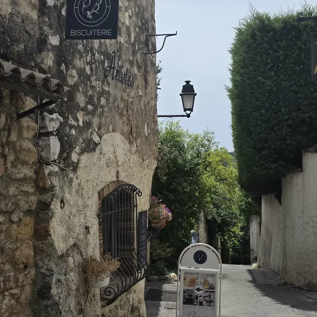 Une Balancelle_Biot