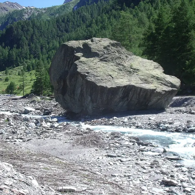 Site école d'escalade La Roche écroulée_Abriès-Ristolas