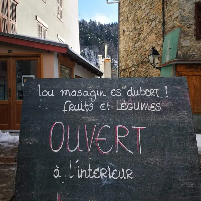 L'étal de Carla_Saint-Martin-Vésubie