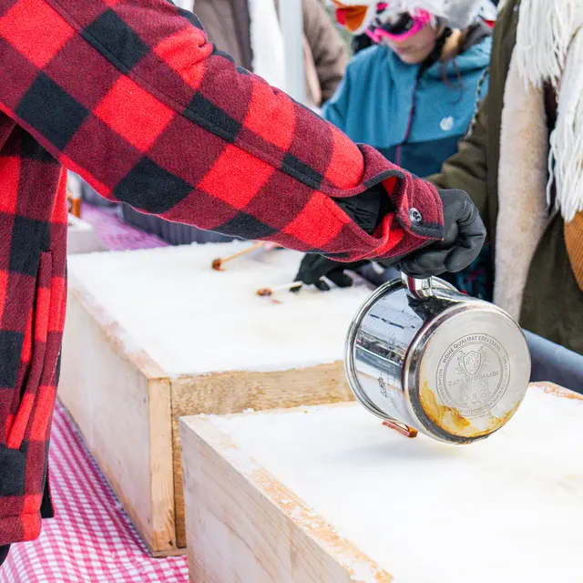 Fabrication de sucettes au sirop d'érable_Flaine