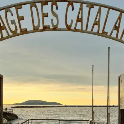 De Saint Victor aux Catalans