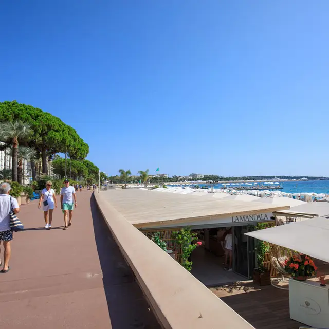 Plage La Mandala