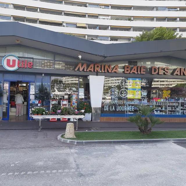 Supermarché Utile Marina Baie des Anges - Villeneuve-Loubet