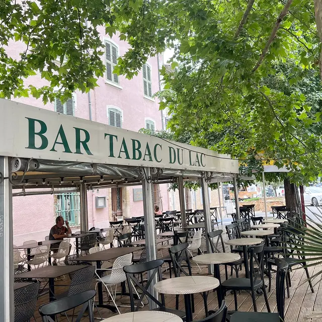 Restaurant du bar du lac_Besse-sur-Issole