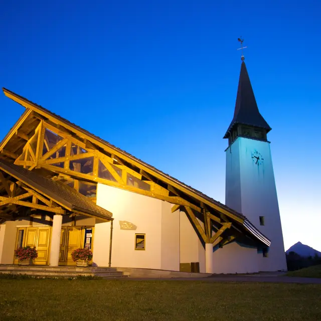 Notre-Dame-De-Haute-Lumiere-les-saisies