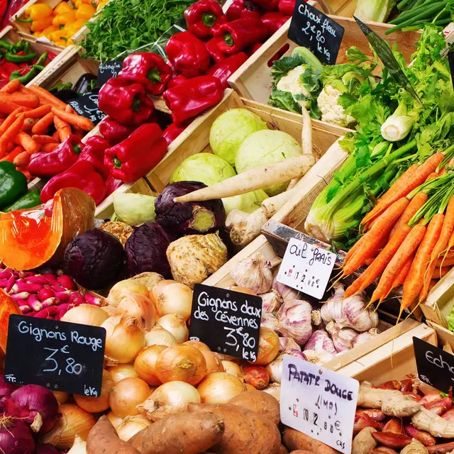 Marché provençal de Pierrefeu du Var