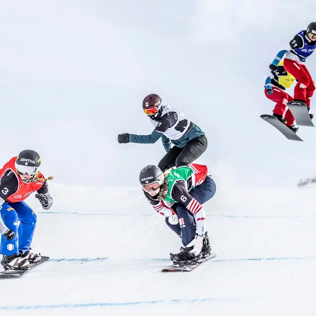 Coupe du monde de snowboardcross_Isola 2000