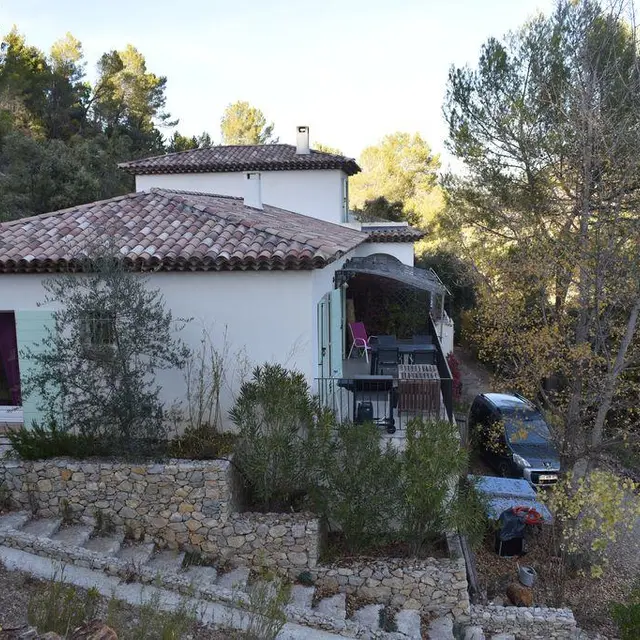 Jas de Roucas - Gîte Romarin - Correns