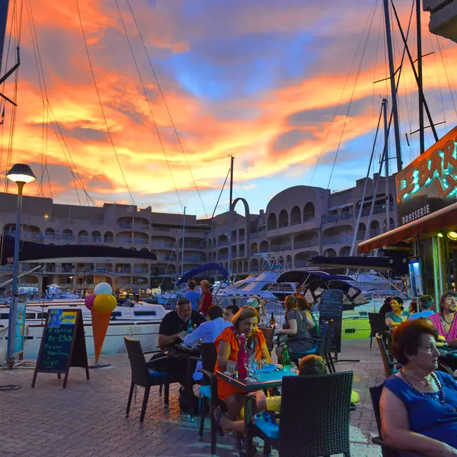 restaurant hyeres port mer