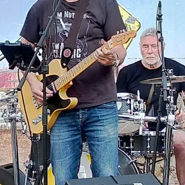 Concert • Les Pousse Mégots_Cusset