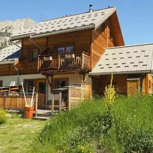 Extérieur avec son petit jardin