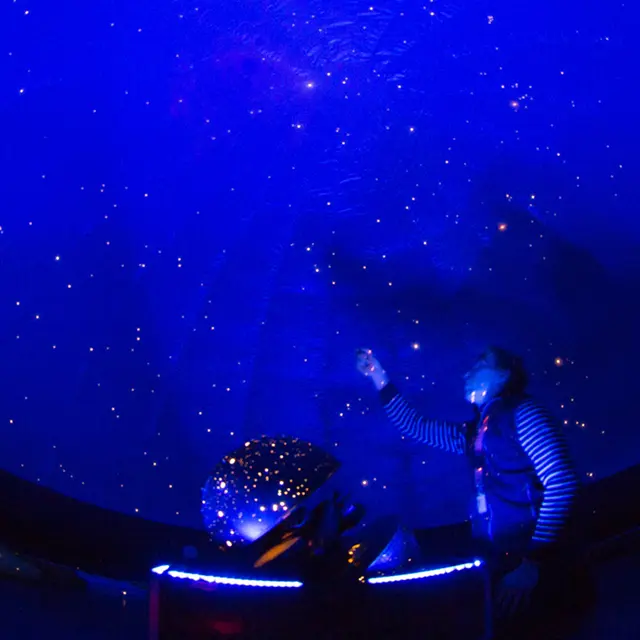 Planétarium, allumez les étoiles