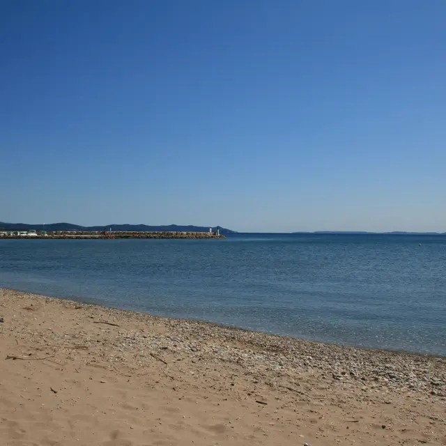 Plage du Ceinturon - boulevard de la marine - hyeres