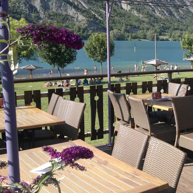Restaurant Carlie's - Lac de Serre-Ponçon