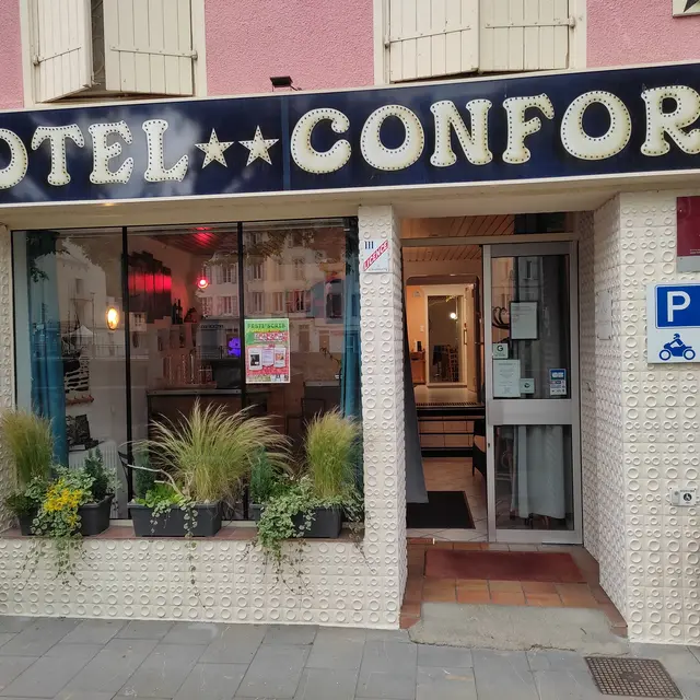 HC-09 Hôtel Confort à Tarascon sur Ariège