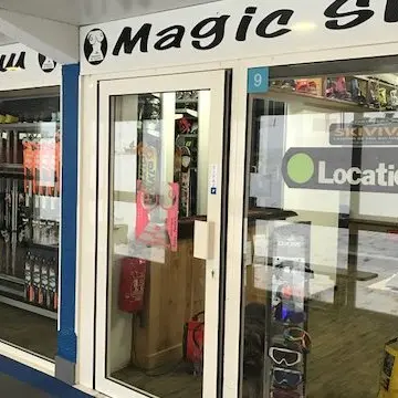 Azur Coast Shop Magic Snow - Ski Republic_Isola 2000