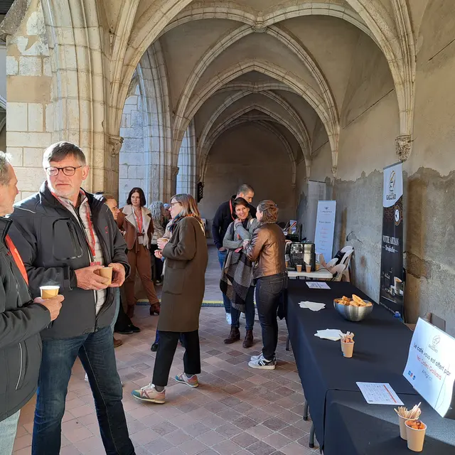Bourse d'échanges à la documentation touristique_Bourg-en-Bresse