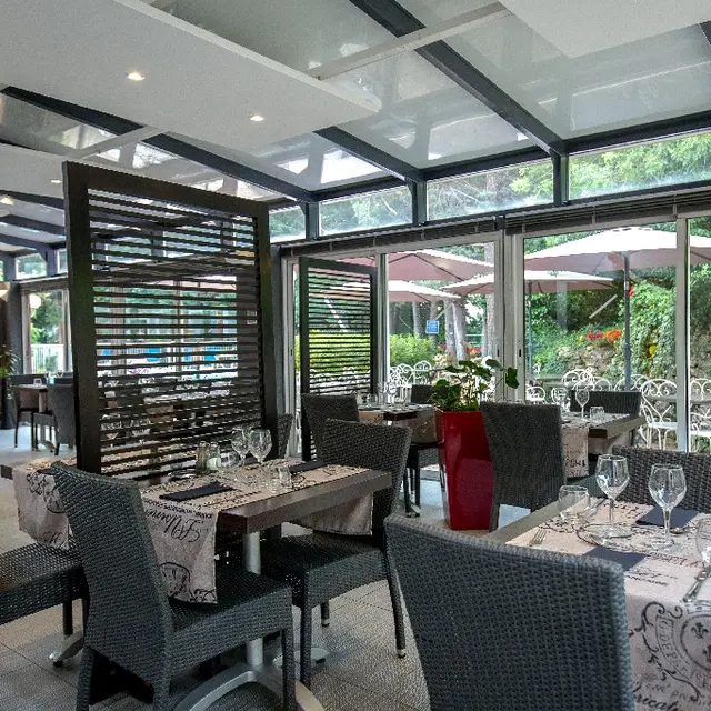 Le Jardin des Adrets (hôtel Ibis Provence Verte) - Brignoles