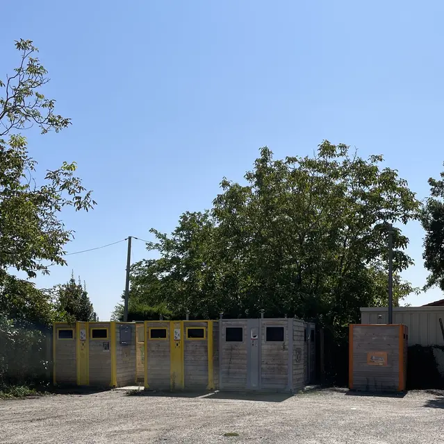 Bornes de tri Saint-Maurice