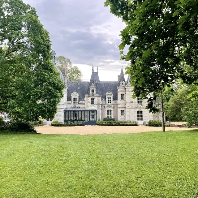 Château Le Fresne - Façade côté parc