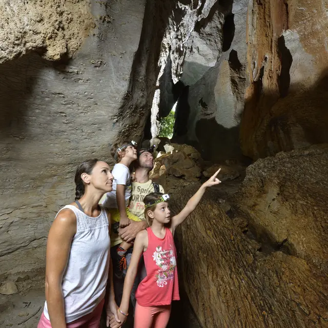 Grottes de Koumac