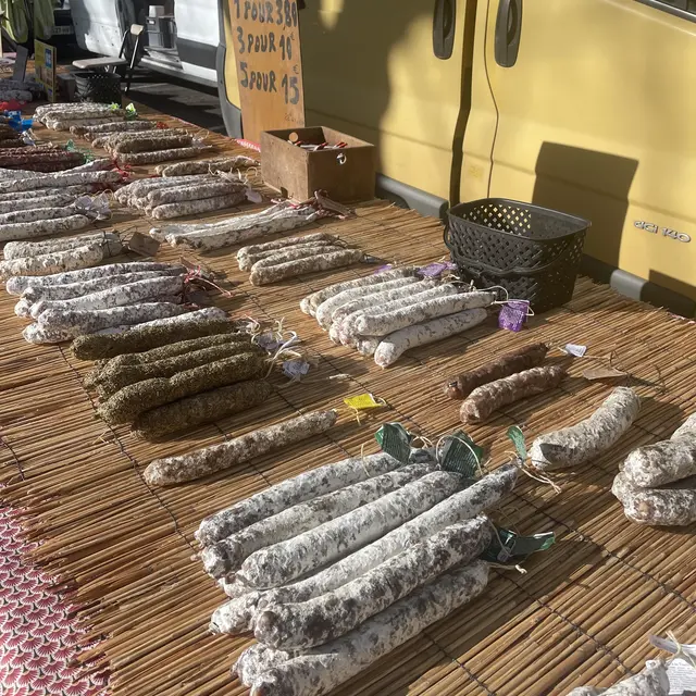 Marché hebdomadaire de Chamborigaud_Chamborigaud