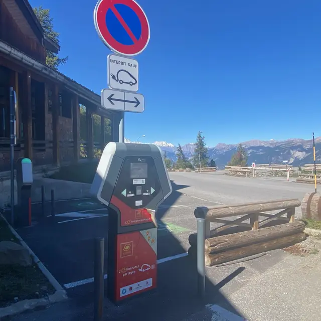 Bornes de recharges pour voitures électriques à Risoul 1850