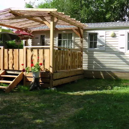Camping à la ferme Les Pommiers CHÂTEAUROUX-LES-ALPES